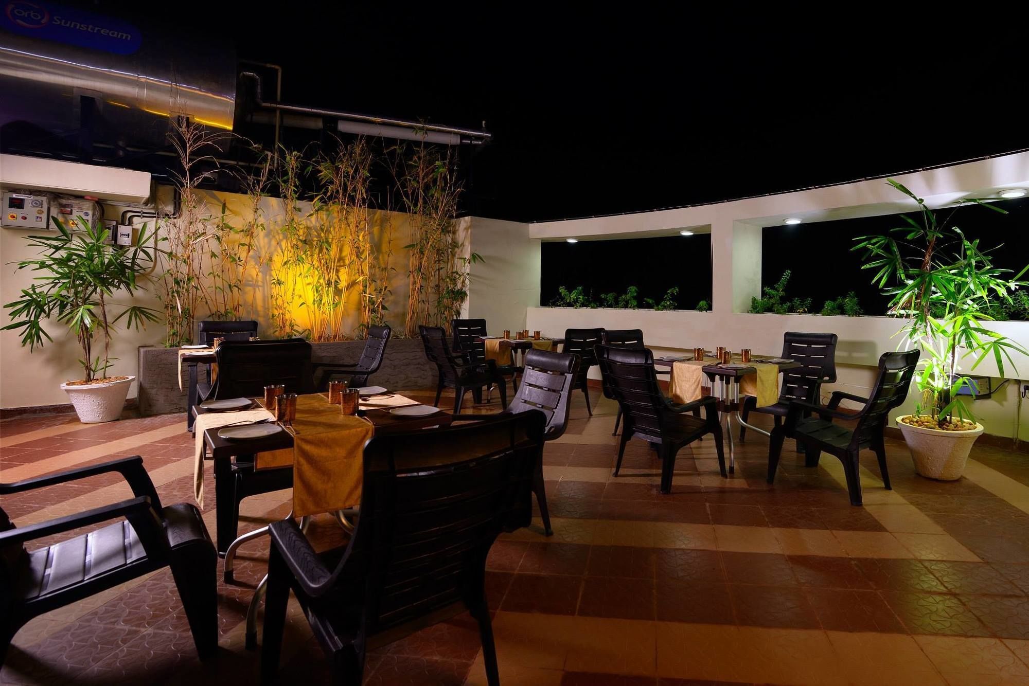 Hotel Sps Kings Way Thiruvananthapuram Exterior foto